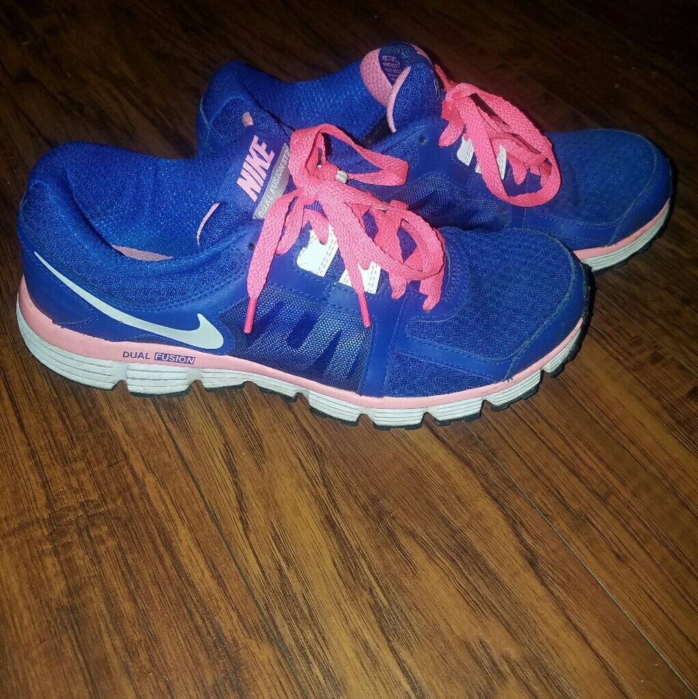Womens nike fusion